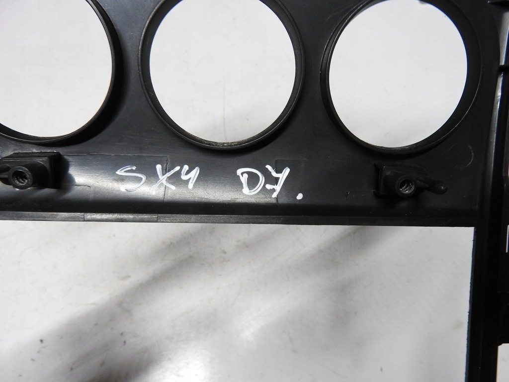 фото №7, Suzuki sx-4 sx4 06-13 консоль середня рамка 73824-79j1