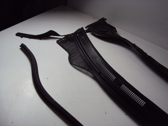 фото №4, Жабо renault laguna iii coupe 08 r