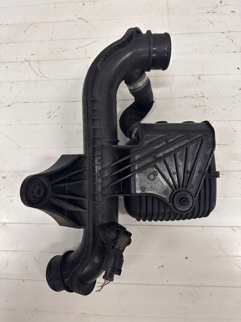 фото №1, Audi a6 c7 шланг повітря резонатор труба інтеркулер 4g0145673q