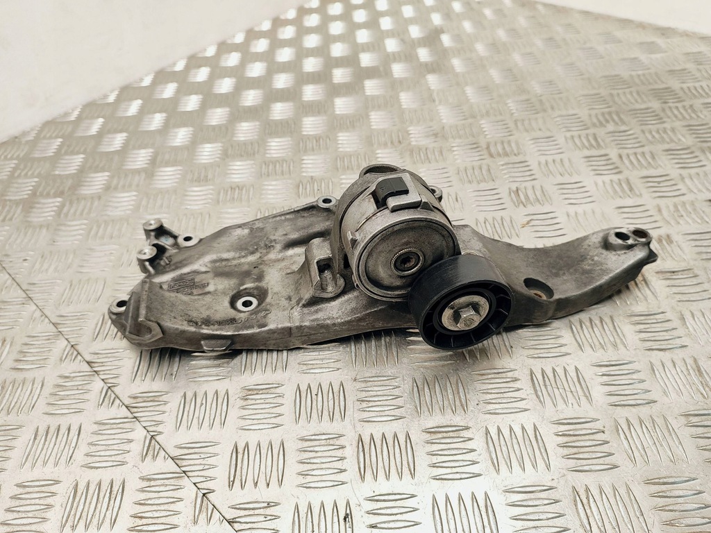 фото №1, Ford s-max 2017 кронштейн генератора