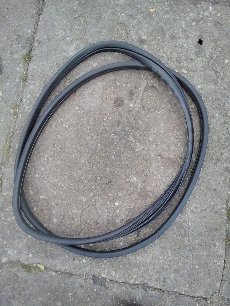 фото №4, Renault clio iii fl прокладка двері лівих перед 3d