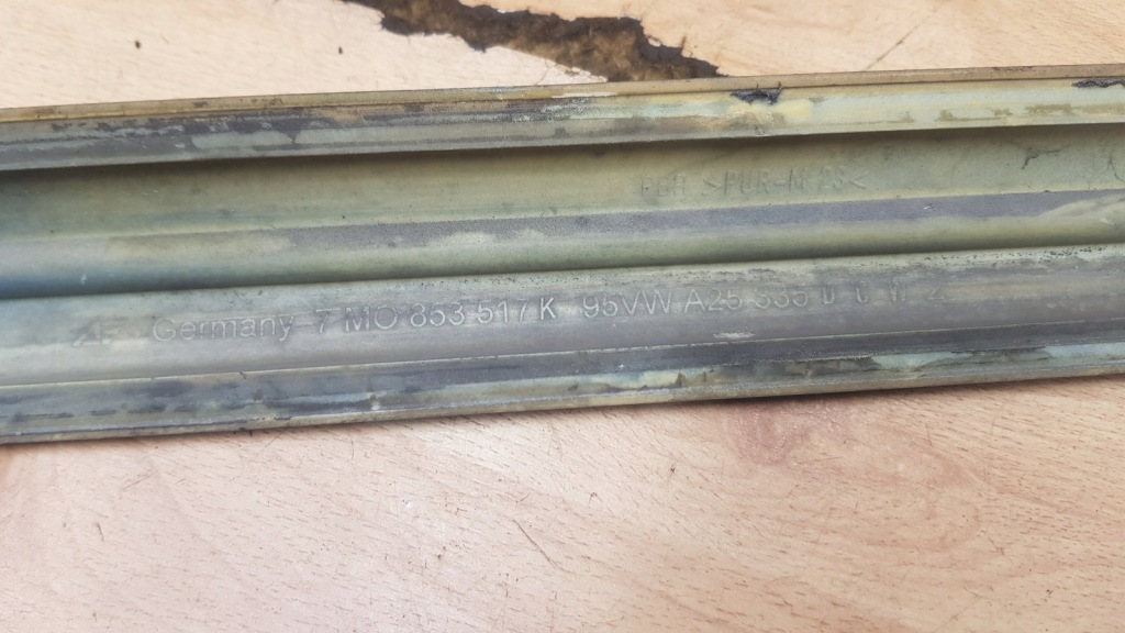 фото №3, Молдинг двері перед ліва ford galaxy mk1