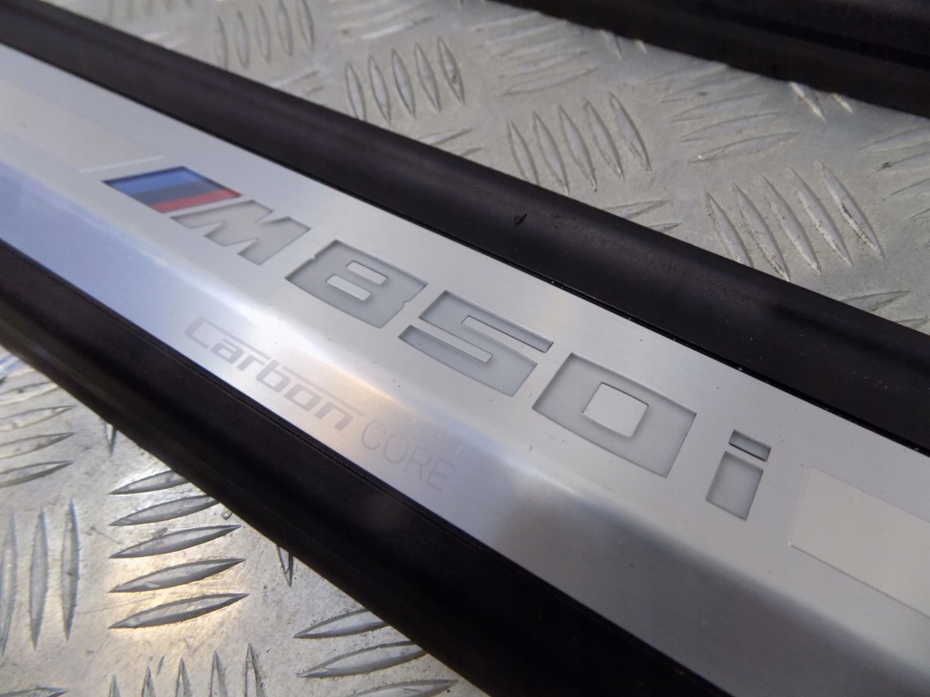 фото №9, Bmw 8 g15 накладки молдинг защита порог карбон m850i