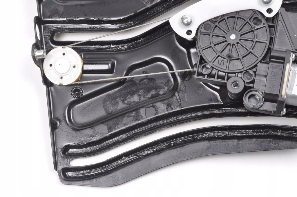 фото №8, Ferrari california 4.3 ele підйомник механізм скло правий задня 69845100