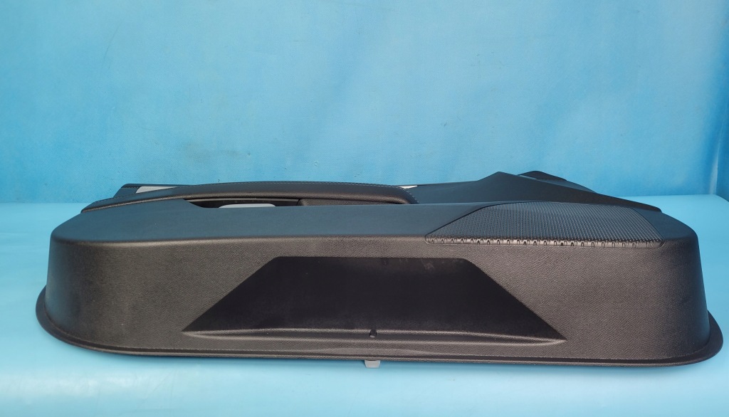 Opel astra l vi 23r 1.5d обшивка дверь левый перед 98519977zs с Разборки