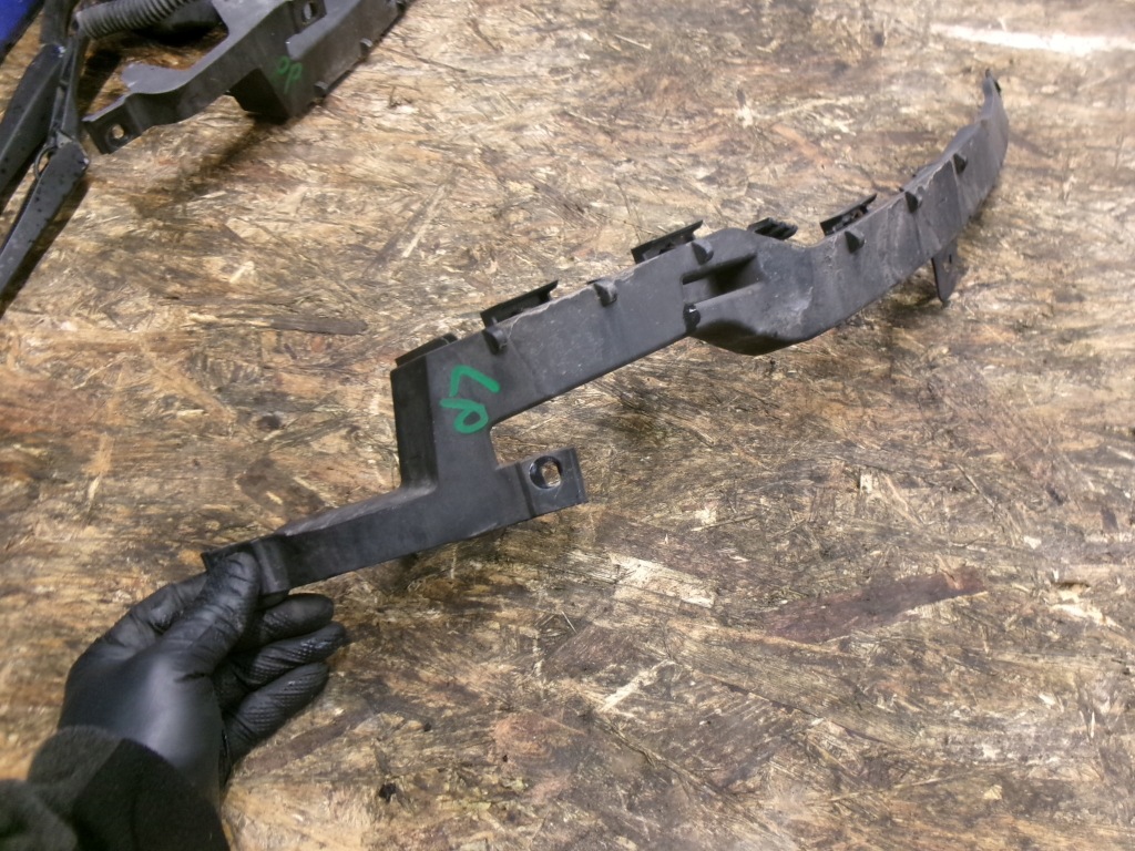 фото №1, Opel meriva ii b направляющая бампера левый перед