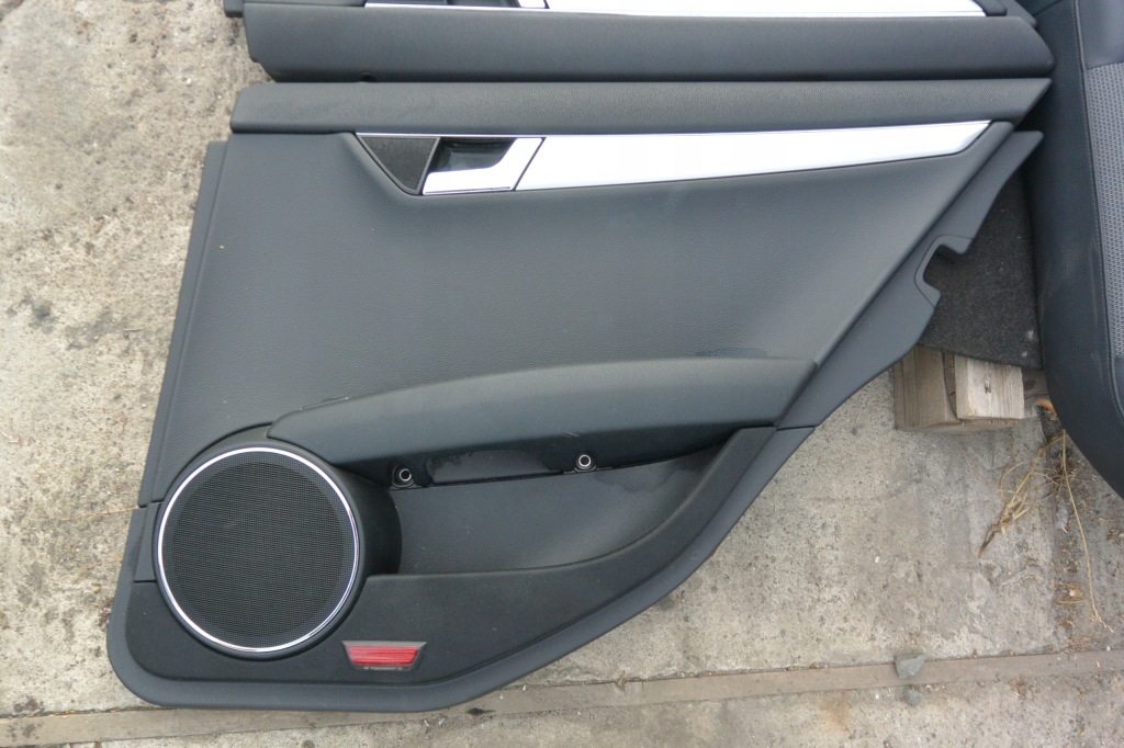 фото №14, Mercedes w204 sedan сиденья заднее сиденье kpl полукожа