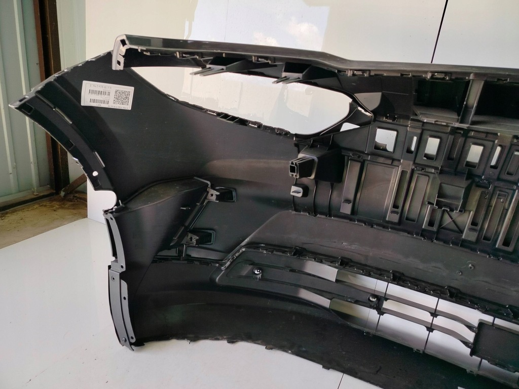 Бампер перед передній ford capri ev 2024- super стан Доставка