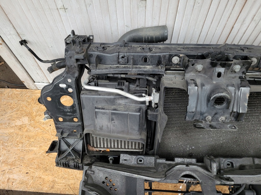 фото №3, Pas передній радіатор балка шторка renault clio v бензин