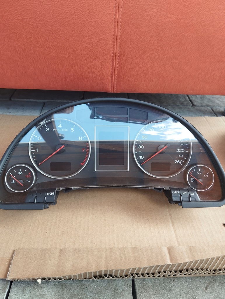 фото №11, Audi a4 b6 лічильник прилади 8e0920900h