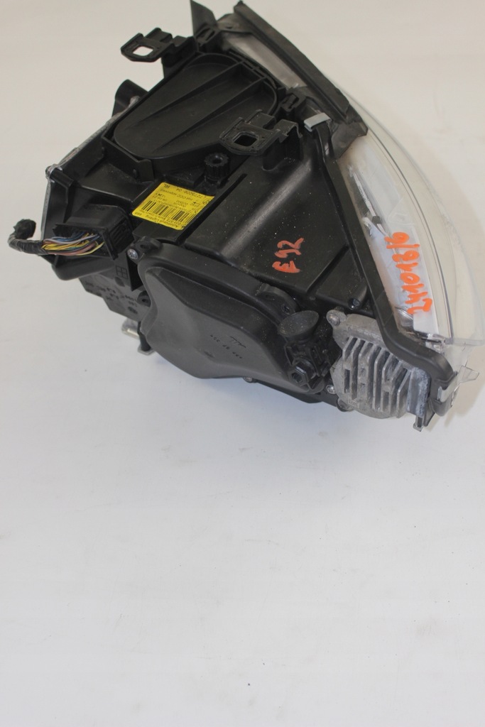 фото №7, Bmw e92 e93 lift права передня лампа комплектна 7273206