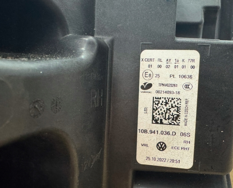 фото №15, Лампа led фара правый vw id3 id.3 id 3 iq 10b941036g