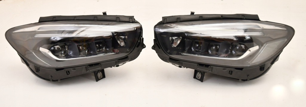 фото №1, Mercedes b klasa w247 лампа левая multibeam led перед