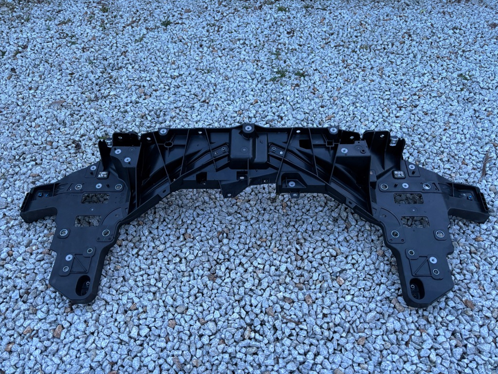 фото №1, Pas передний tesla s plaid 1608181