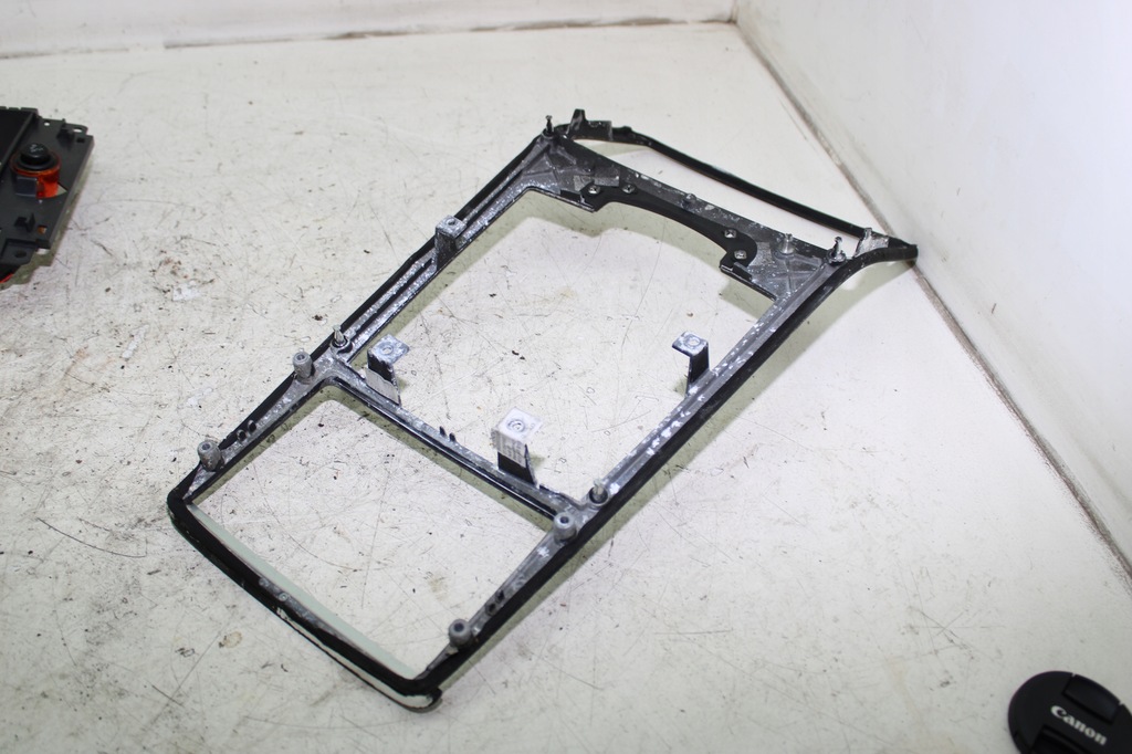 фото №6, Audi a8 d3 молдинг рамка drewno na туннель 4e0863916