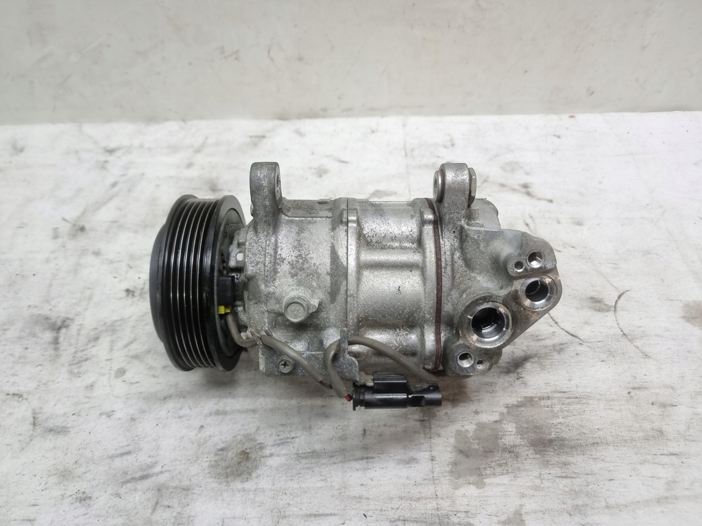 фото №1, Bmw 1 f40 компрессор кондиционера