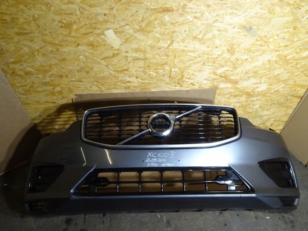 фото №1, Volvo xc60 ii бампер r-design перед передний 4 pdc