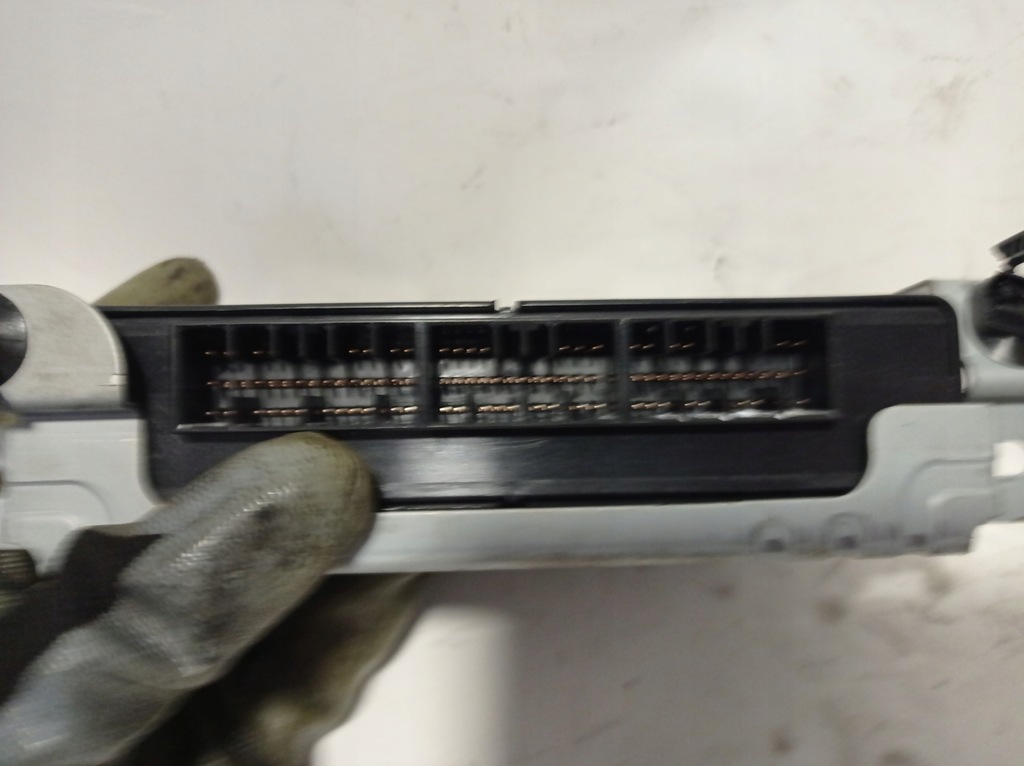 фото №5, Модуль комфорту subaru legacy iv 2.0 d 88281ag671