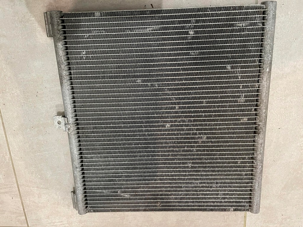 фото №1, Радіатор кондиціонера porsche boxster 981 справна