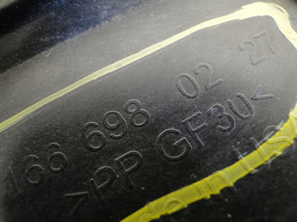 Mercedes кронштейн направляющая направляющая крепёжная молдинг порог правая gle w166 166 Киев