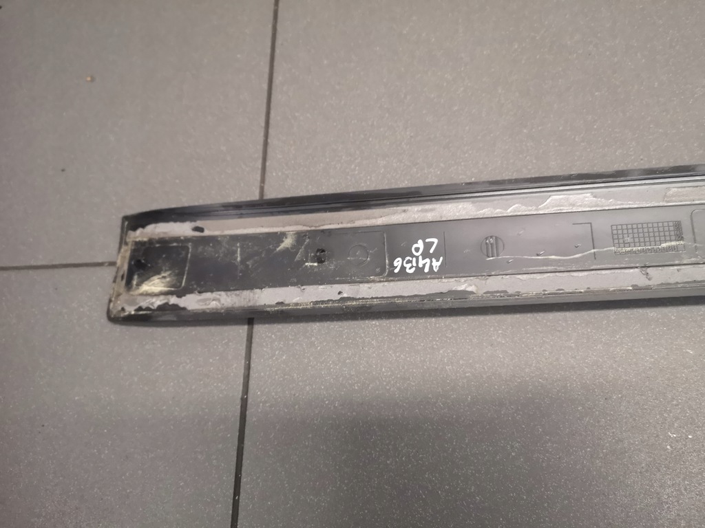 фото №11, Захист накладка поріг ліва audi a4 b6 8e0853373