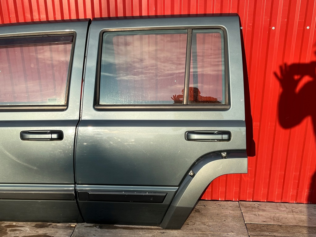 фото №10, Jeep commander xh xk дверь левый задняя оригинал w цвет