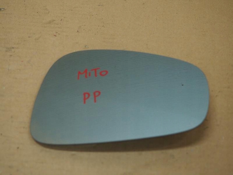 фото №1, Вкладыш зеркало правого alfa mito