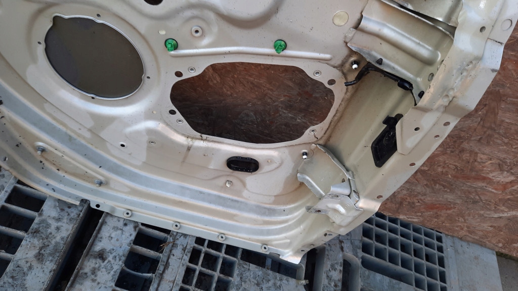 фото №7, Рама рамка дверь правый задняя volkswagen golf v 07r