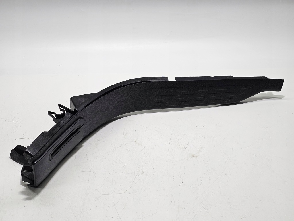 фото №1, Захист молдинг поріг правий задня peugeot 3008 i #4204