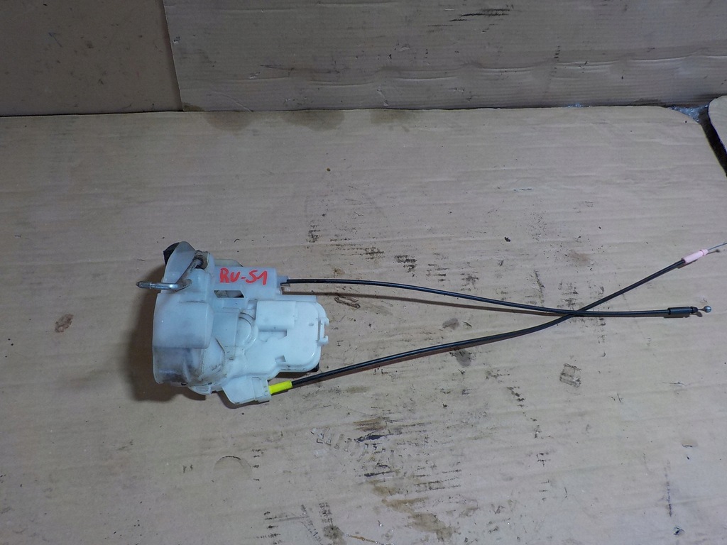 фото №1, Forester iii замок дверь правый перед