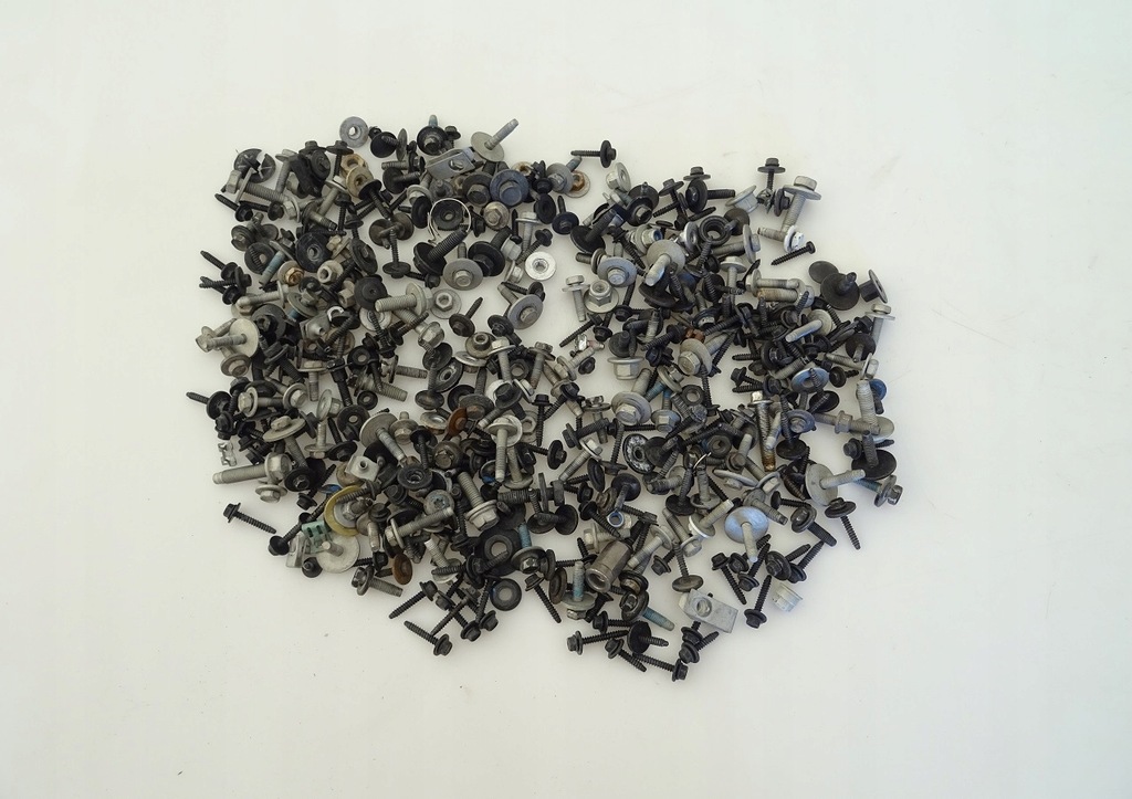 фото №1, 2016 camaro гвинтики кліпси штифти болти оригінальні