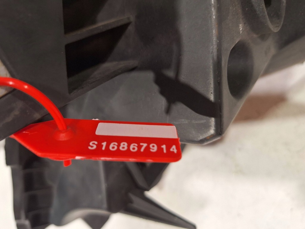 фото №9, Лампа перед правая 8200701356 renault trafic ii lift 06-