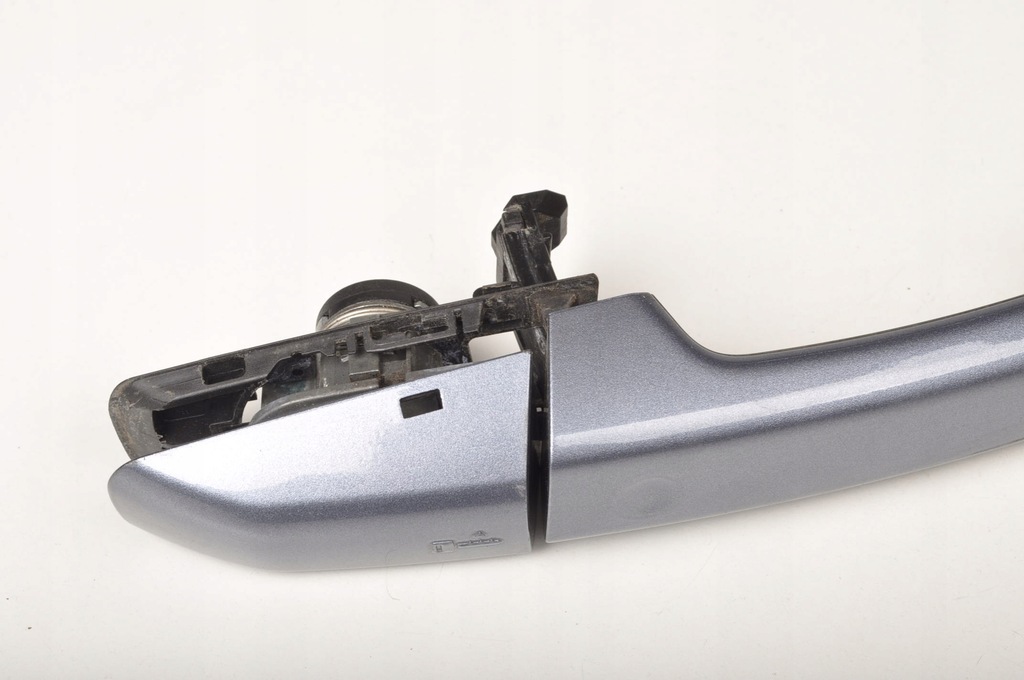 фото №10, Land rover discovery l462 ручка дверь левый перед