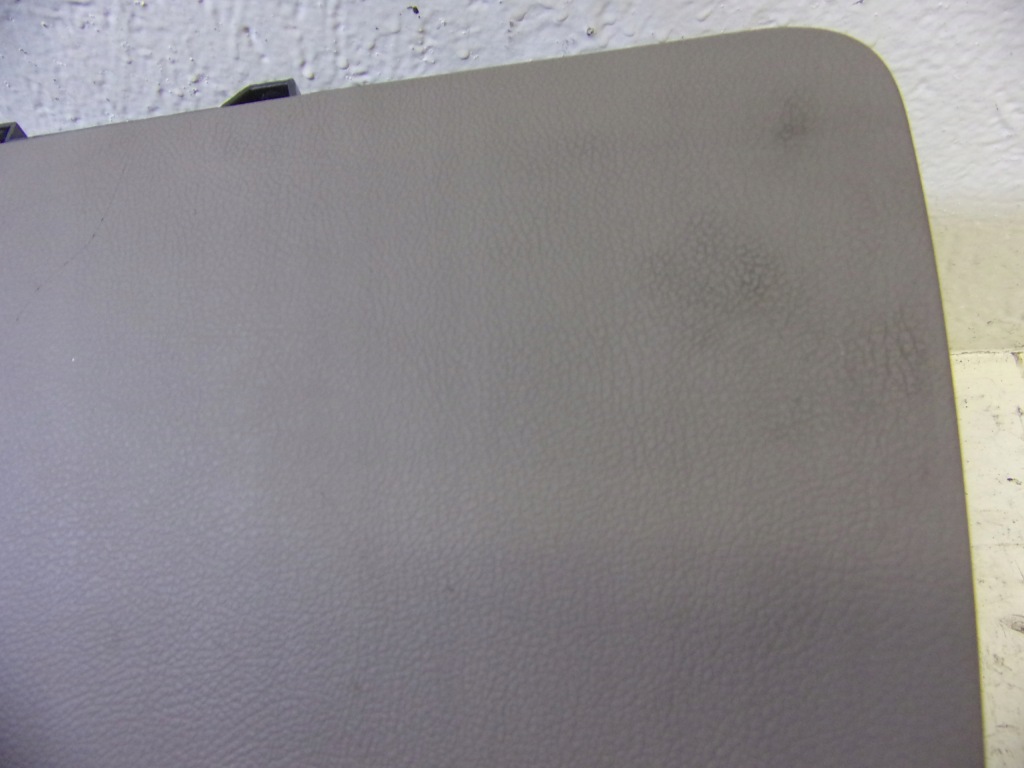 Бардачок пассажира volkswagen passat b6 Недорого