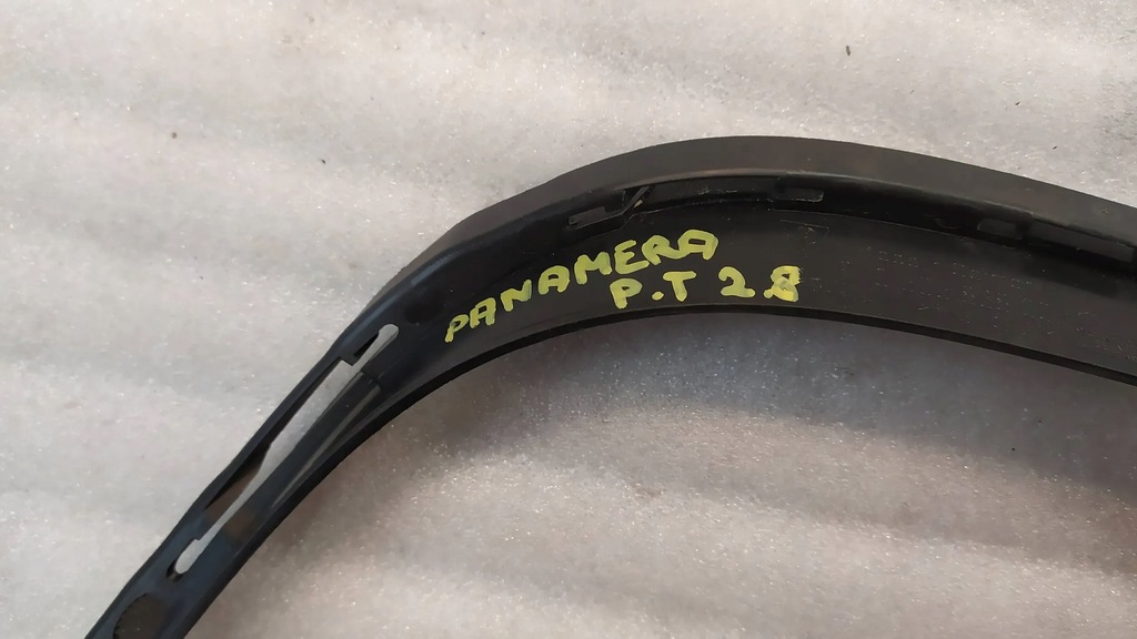 фото №7, Рамка накладка выхлоп правый задняя porsche panamera 970