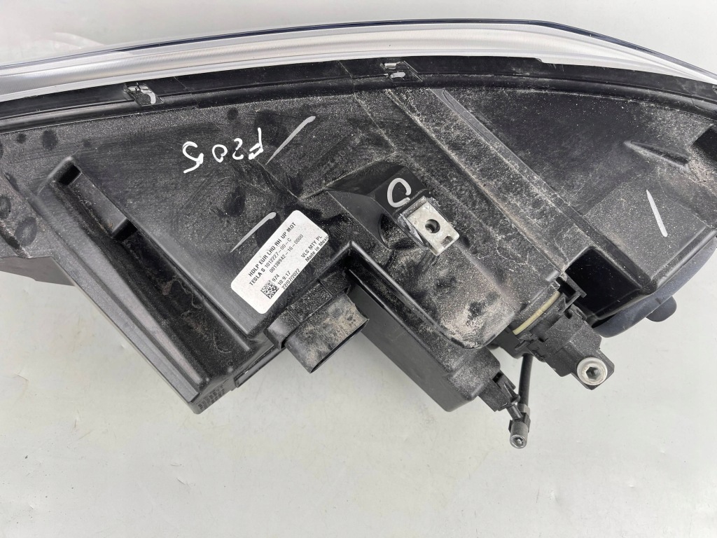 фото №13, Фара перед сторона правая tesla model s 101222700c