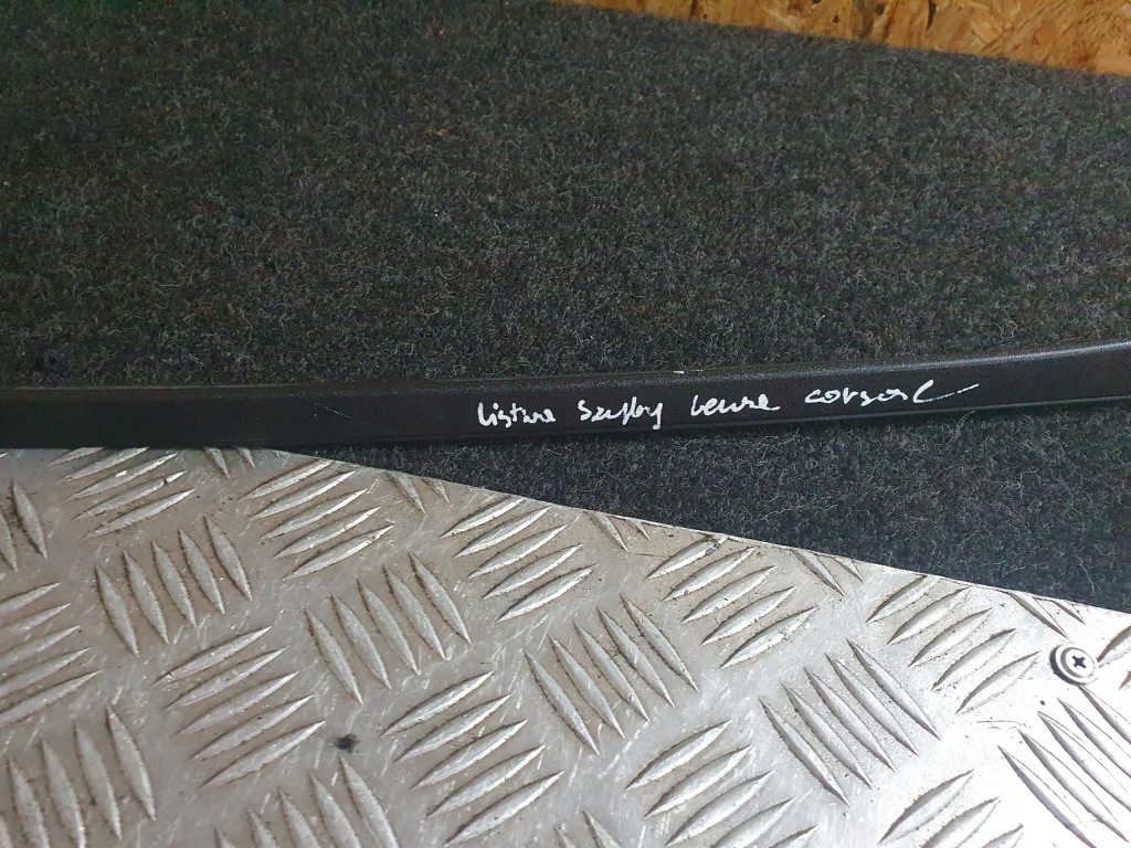 фото №1, Молдинг стекло лобовое левая opel corsa c