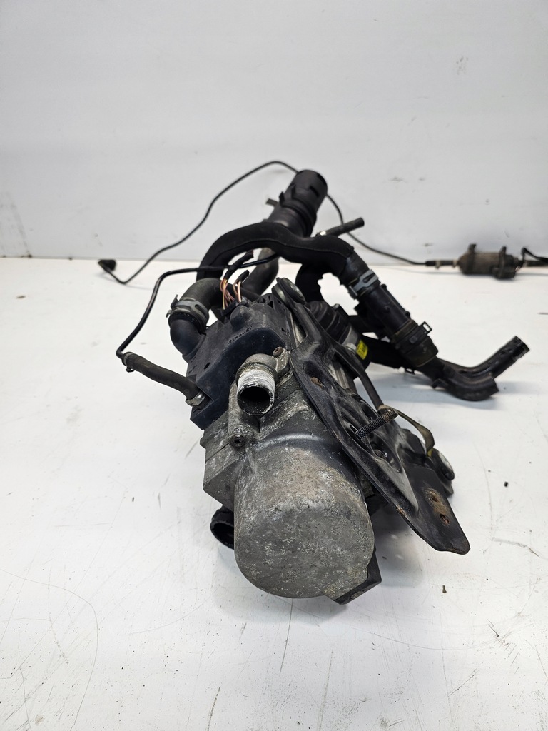 фото №8, Webasto дополнительный обогреватель audi a6 c6 4f0265081t комплект