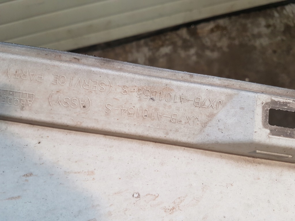 Ford focus mk4 порог накладка порог правый  st line с Разборки