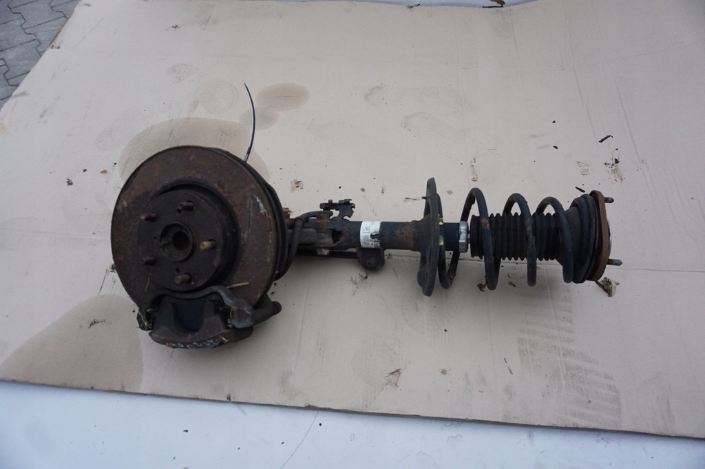 фото №1, Поворотний кулак правий перед toyota avensis t27 2.0 d4d