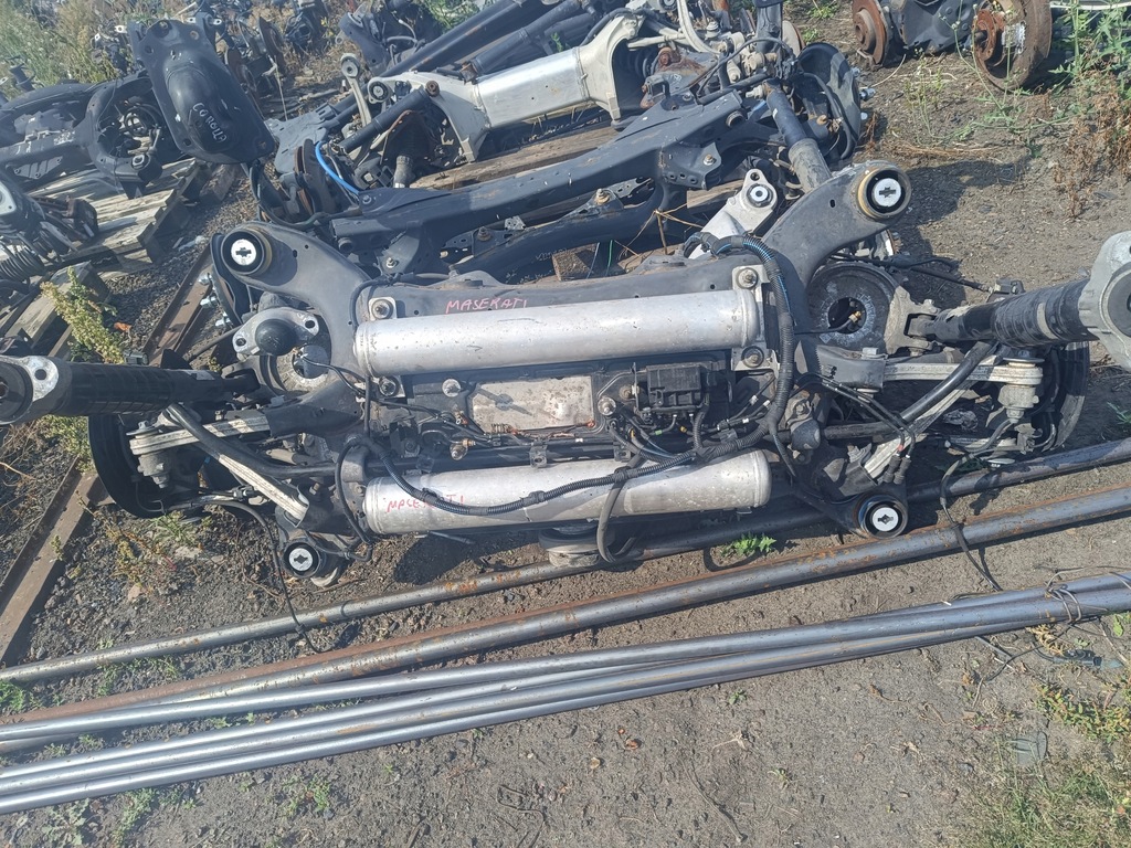 фото №1, Подвеска задняя полный levante