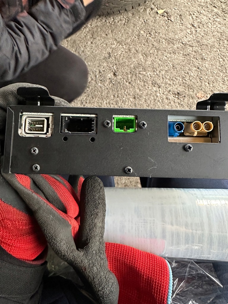 фото №4, Volvo s40 ii v50 lift считыватель дисков навигации 31310234