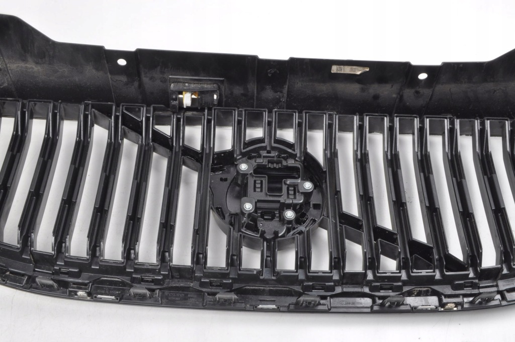 Volvo xc60 2 решітка  бампера решітка радіатора решітка радіатора 32291268 32291019 32386075 Доставка