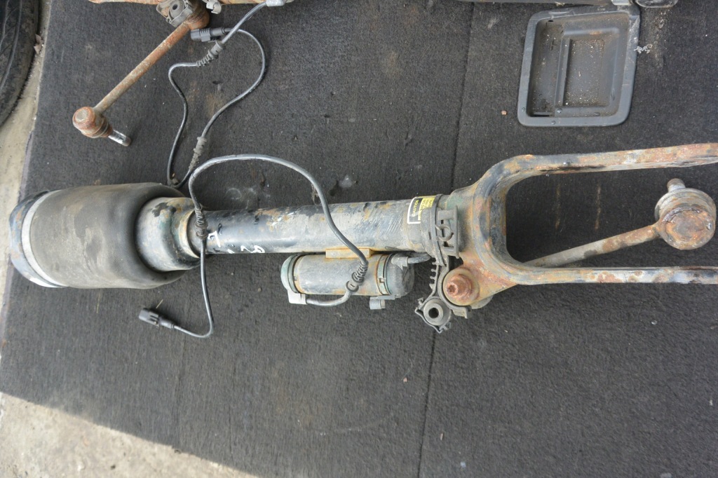 Mercedes ml gl 164 амортизатор лівий правий перед Недорого