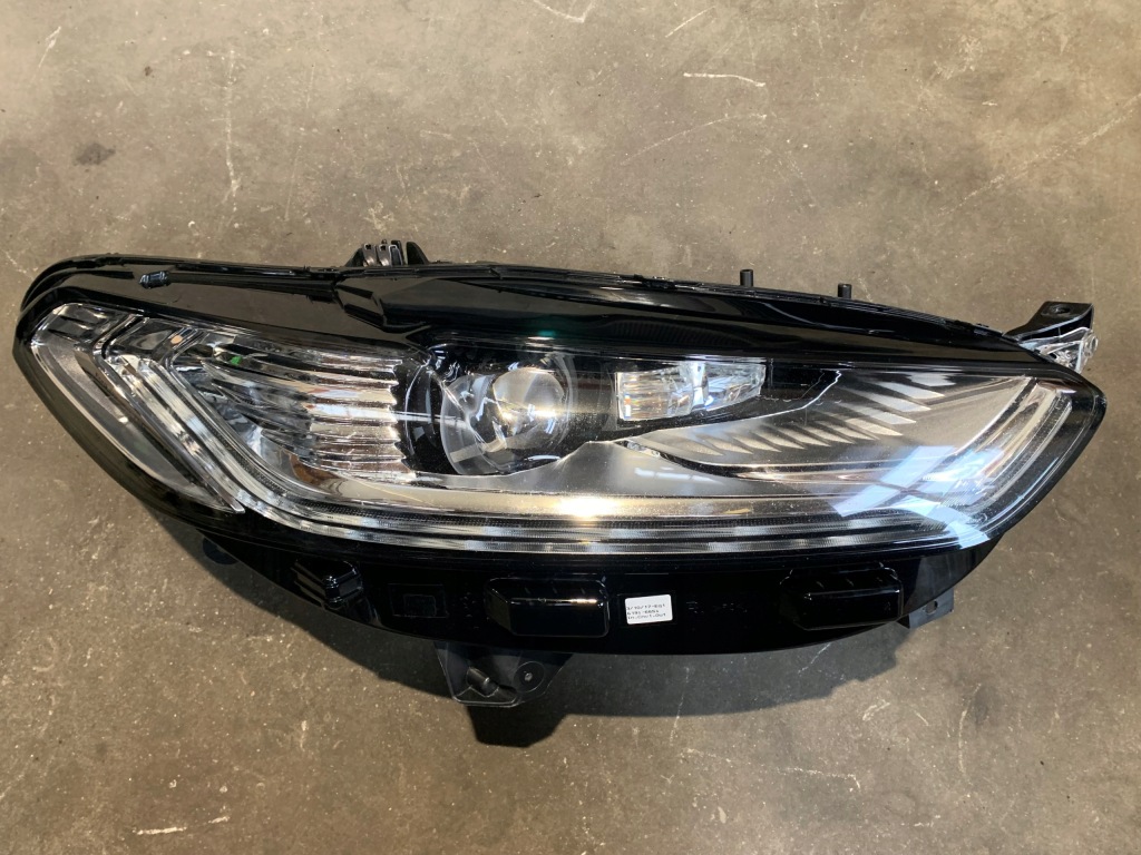 фото №1, Ford mondeo mk5 fusion лампа правый перед full led es73-13d54-ah
