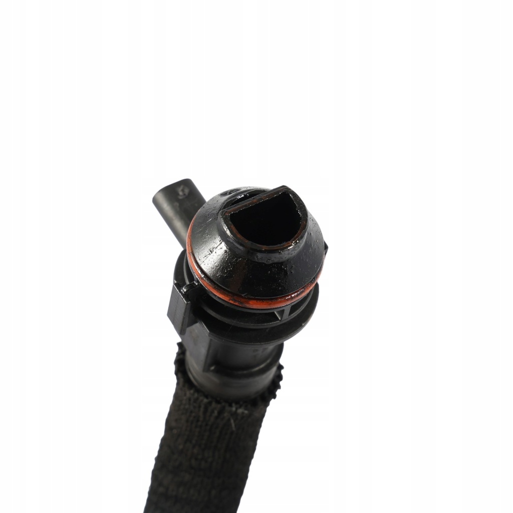 Mercedes w177 шланг труба пабтрубок  вентиляция картера a6540104401 Цена