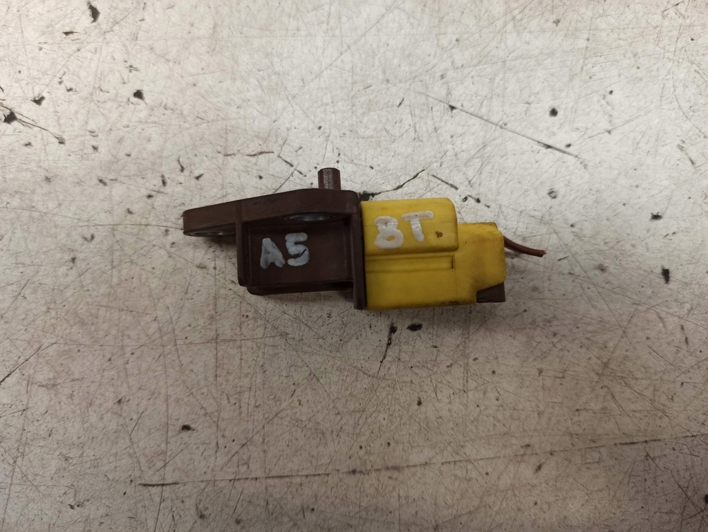 фото №8, Audi a5 8t датчик удару 8k0959651 8k0973323r