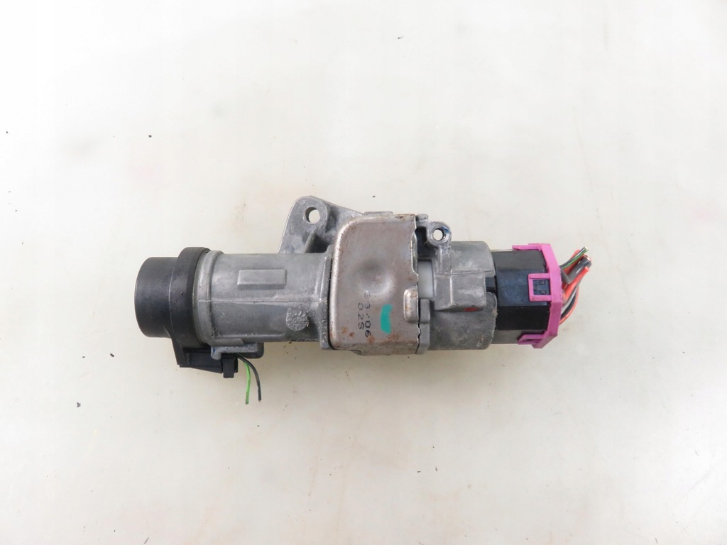 фото №5, Замок зажигания вкладыши vw polo 9n 4b0905851q