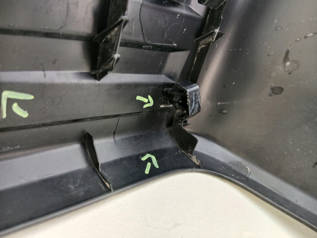 Toyota hilux viii 8 2015- подножка бампера задний  52159-0k301 Цена