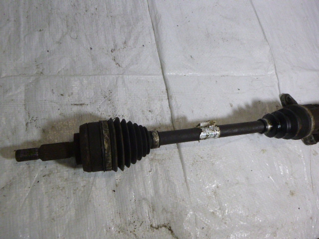 фото №2, Megane iii приводной вал правая 1,5dci 8200725500